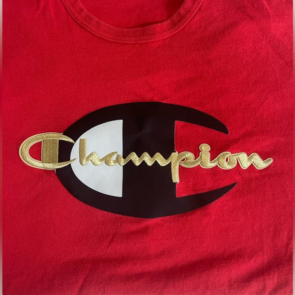 Champion Red T-shirt Size Large - Picture 2 of 3